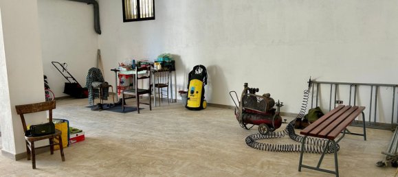 Gewerbliche Immobilie in Limbiate, Italy 75m², Nr. 267629 7