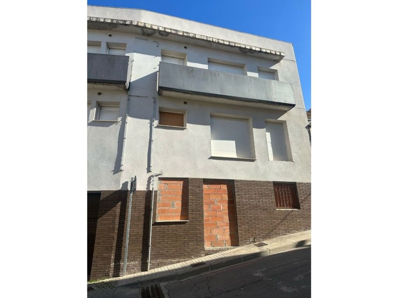 Gebäude in Vilanova del Cami, Spain 299m², Nr. 208425
