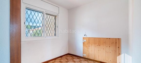 Apartamento de 3 dormitorios en Castelldefels, Spain No. 187629 30