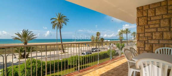 Apartamento de 3 dormitorios en Castelldefels, Spain No. 187629 4