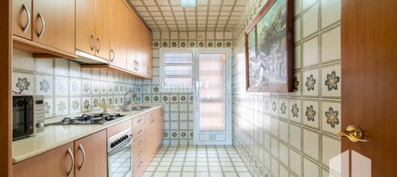 Apartamento de 3 dormitorios en Castelldefels, Spain No. 187629 34