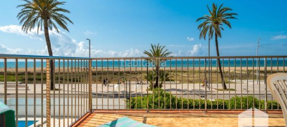 Apartamento de 3 dormitorios en Castelldefels, Spain No. 187629 39