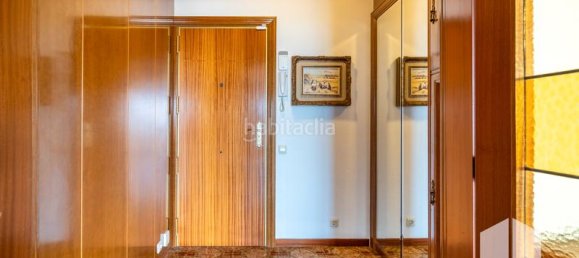 Apartamento de 3 dormitorios en Castelldefels, Spain No. 187629 25