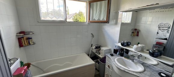 Casa de 4 dormitorios en Bourseville, France No. 67559 13