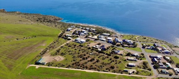 Land in Sceale Bay, Australia No. 1069 4