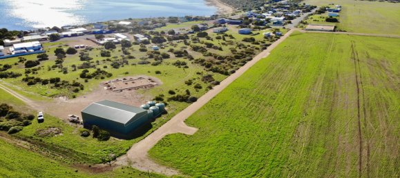 Land in Sceale Bay, Australia No. 1069 2