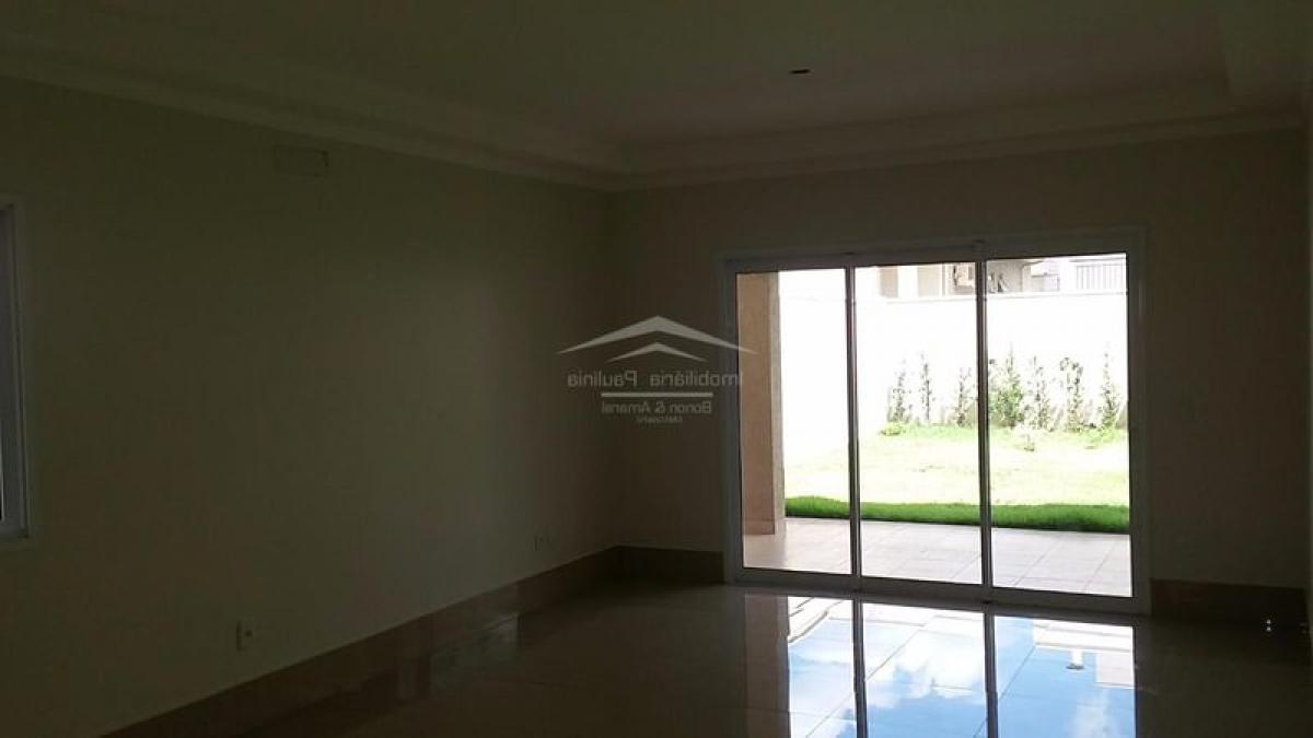 4 bedrooms House in Sao Paulo, Brazil No. 576820