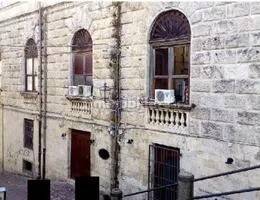 Imóvel comercial de 5 divisões em Catanzaro, Italy N.º 285743