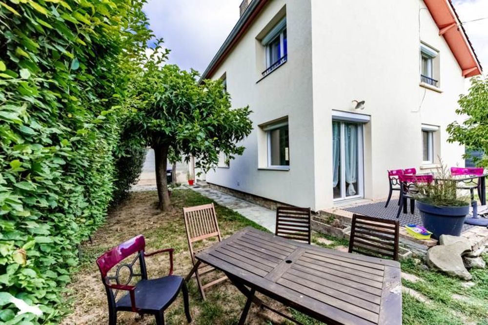 5 bedrooms House in Montauban, France No. 288320