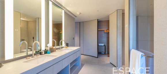 1 bedroom Apartment for sale in Burj Khalifa, Dubai, UAE № 118340 10