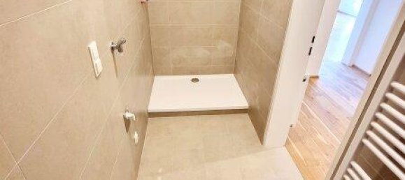 Studio à Vienna, Austria No. 196023 12