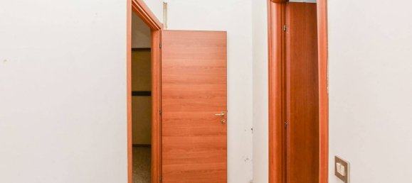 1 غرف نوم شقة في Seregno, Italy رقم 84611 15