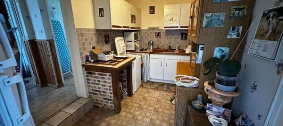 Villa de 2 dormitorios en Saint-Martin-du-Tertre, France No. 360097 2