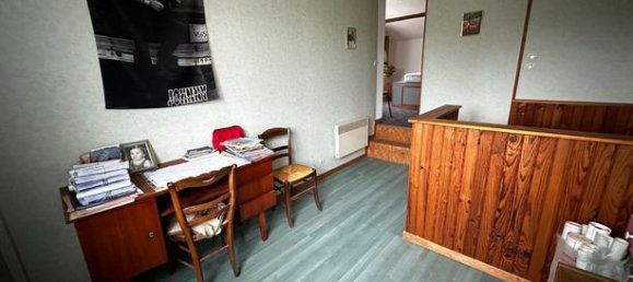 Villa de 2 dormitorios en Saint-Martin-du-Tertre, France No. 360097 12