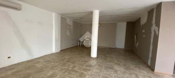 1-Zimmer Gewerbliche Immobilie in Sarnico, Italy, Nr. 86566 9