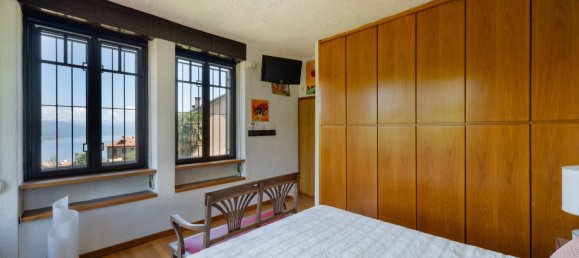 Villa de 4 dormitorios en Stresa, Italy No. 367349 5