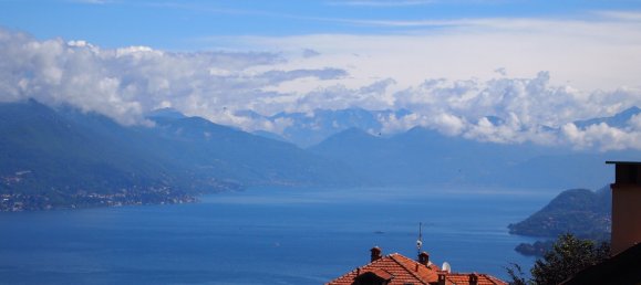 Villa de 4 dormitorios en Stresa, Italy No. 367349 8