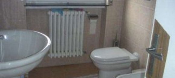 Apartamento de 4 divisões em Gazzada Schianno, Italy N.º 8435 10