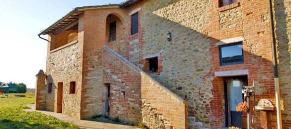 25 rooms House in Asciano, Italy No. 55698 2