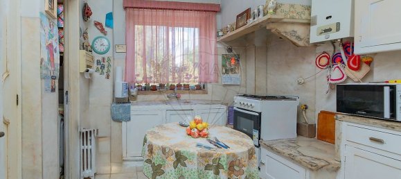 5 bedrooms Apartment in Lisbon, Portugal No. 330693 17