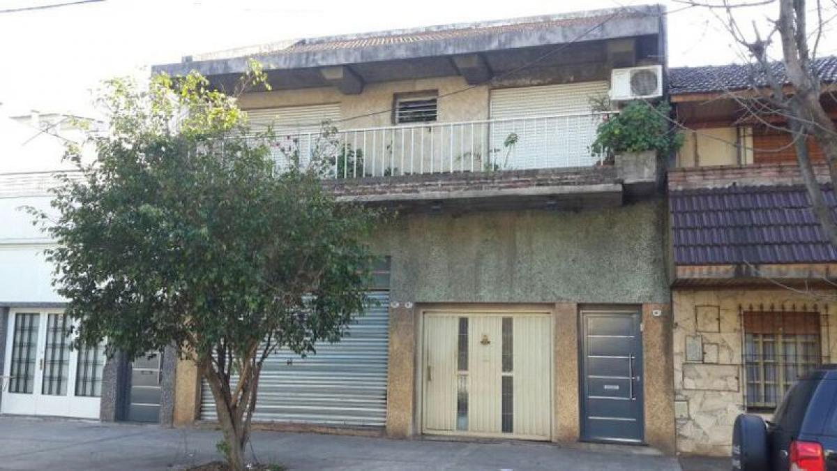 2 bedrooms House in Buenos Aires, Argentina No. 85074