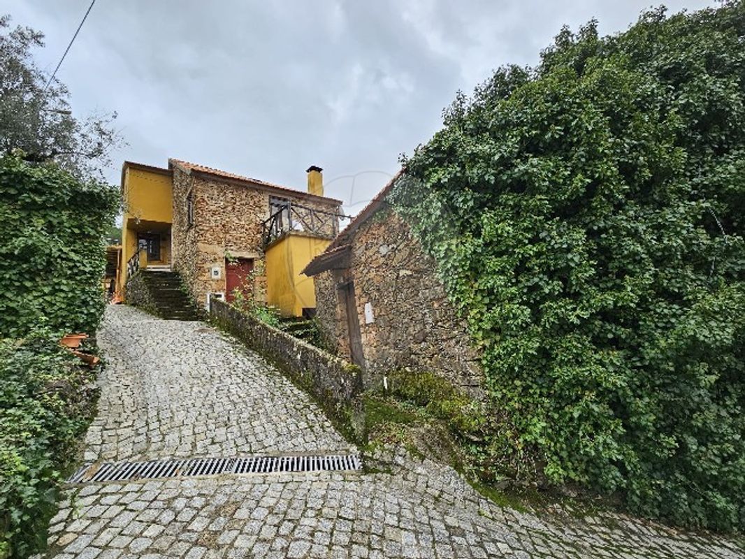 3 غرف نوم منزل في Seia, Portugal رقم 29778