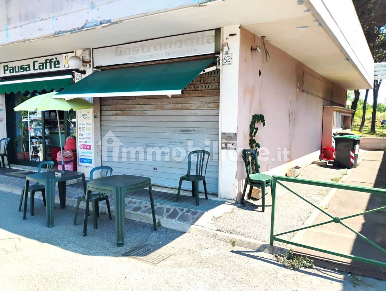 Коммерческая недвижимость 130м² в Рим, Италия № 306533