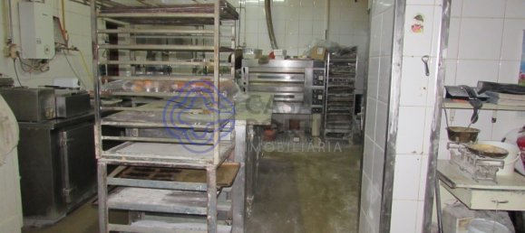 Коммерческая недвижимость 516м² в Канелаш, Португалия № 47813 20