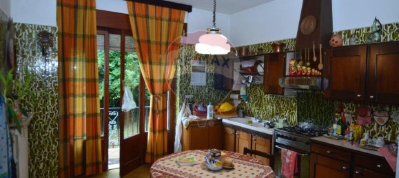 Вилла с 8 комнатами в Кантелло, Италия № 170791 15