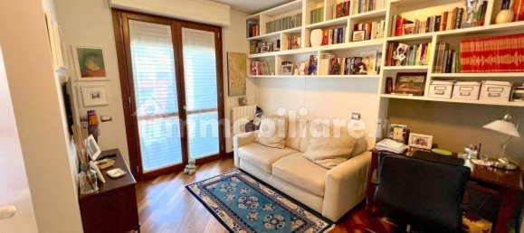 2 Schlafzimmer Wohnung in Cologno Monzese, Italy, Nr. 352180 17