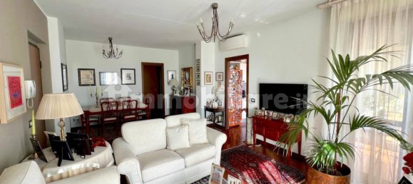 2 Schlafzimmer Wohnung in Cologno Monzese, Italy, Nr. 352180 6