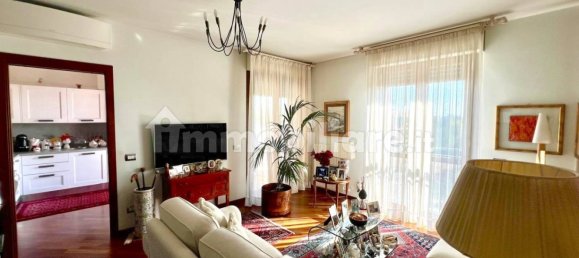 2 Schlafzimmer Wohnung in Cologno Monzese, Italy, Nr. 352180 4