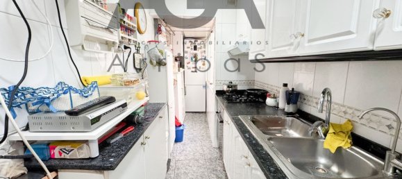 3 bedrooms Apartment in Badalona, Spain No. 138413 8