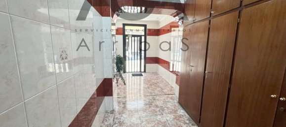 3 bedrooms Apartment in Badalona, Spain No. 138413 24