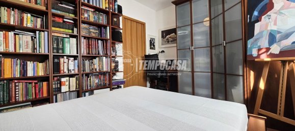 2 rooms Apartment in Turin, Italy No. 84747 3