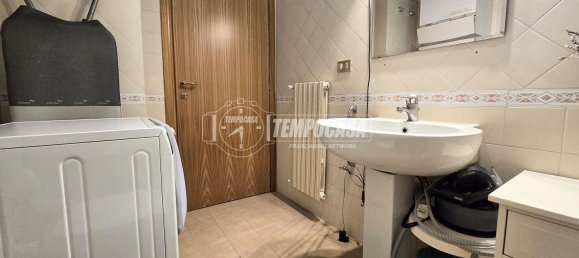 2 rooms Apartment in Turin, Italy No. 84747 14