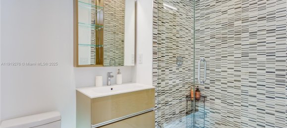 5 Schlafzimmer Villa in Miami, USA, Nr. 615267 19