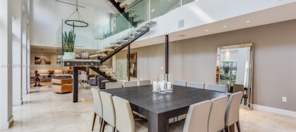 5 Schlafzimmer Villa in Miami, USA, Nr. 615267 8