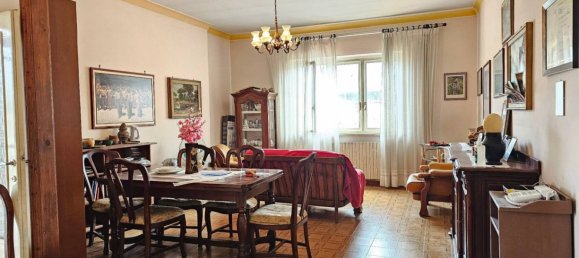 Apartamento de 2 dormitorios en Rome, Italy No. 354142 2