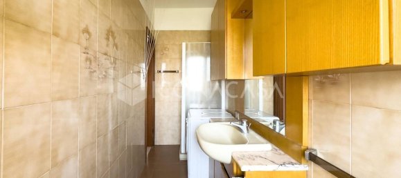 3 rooms Apartment in San Donato Milanese, Italy No. 266710 9