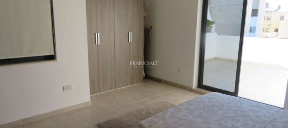 2 Schlafzimmer Penthouse in San Gwann, Malta, Nr. 8769 3