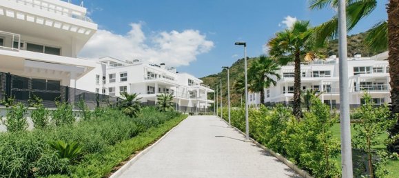 2 bedrooms Apartment in Benahavis, Spain No. 4599 6