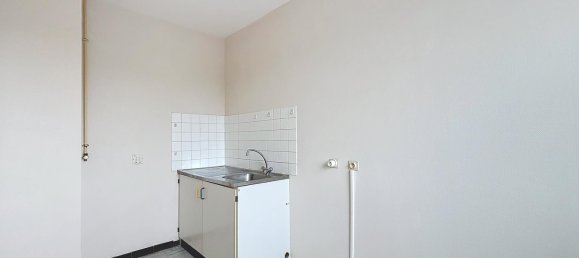 Studio in Troyes, France No. 218887 13