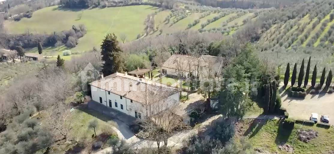 27 chambres Villa à Barberino Tavarnelle, Italy No. 192470