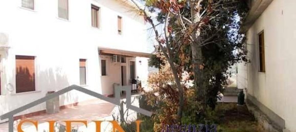 Квартира с 3 комнатами в Мелито Ирпино, Италия № 103190 3