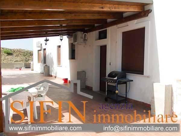 Квартира с 3 комнатами в Мелито Ирпино, Италия № 103190