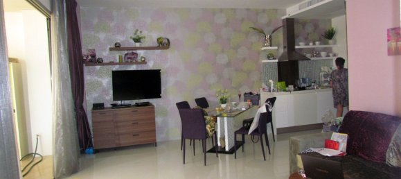 2 bedrooms Condo in Pattaya, Thailand No. 1653 12