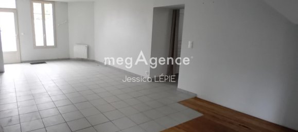 Gebäude in Niort, France 202m², Nr. 99440 3