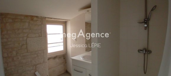 Gebäude in Niort, France 202m², Nr. 99440 8