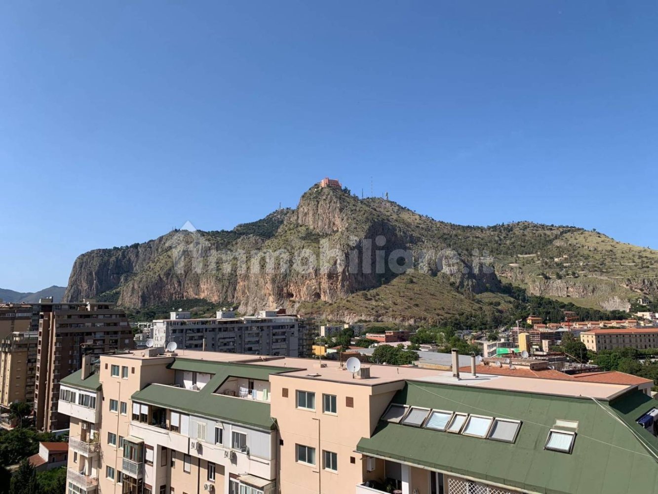 Пентхаус с 3 спальнями в Палермо, Италия № 172137